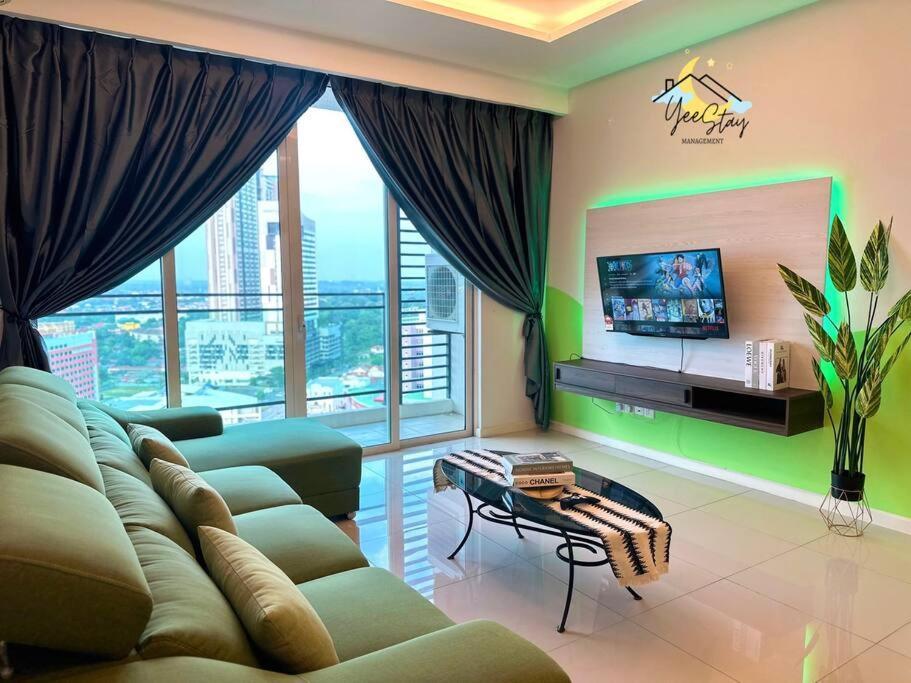 Apartment The Shore Residences 6-10pax/tv Videogame