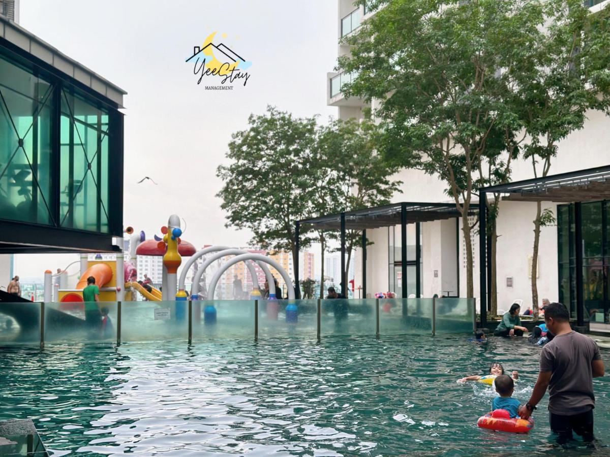 The Shore Residences 6-10pax/tv Videogame Malacca